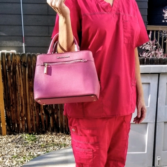 Michael Kors Saf Leathr Hailee Satchel/Wallet - Picture 13 of 14